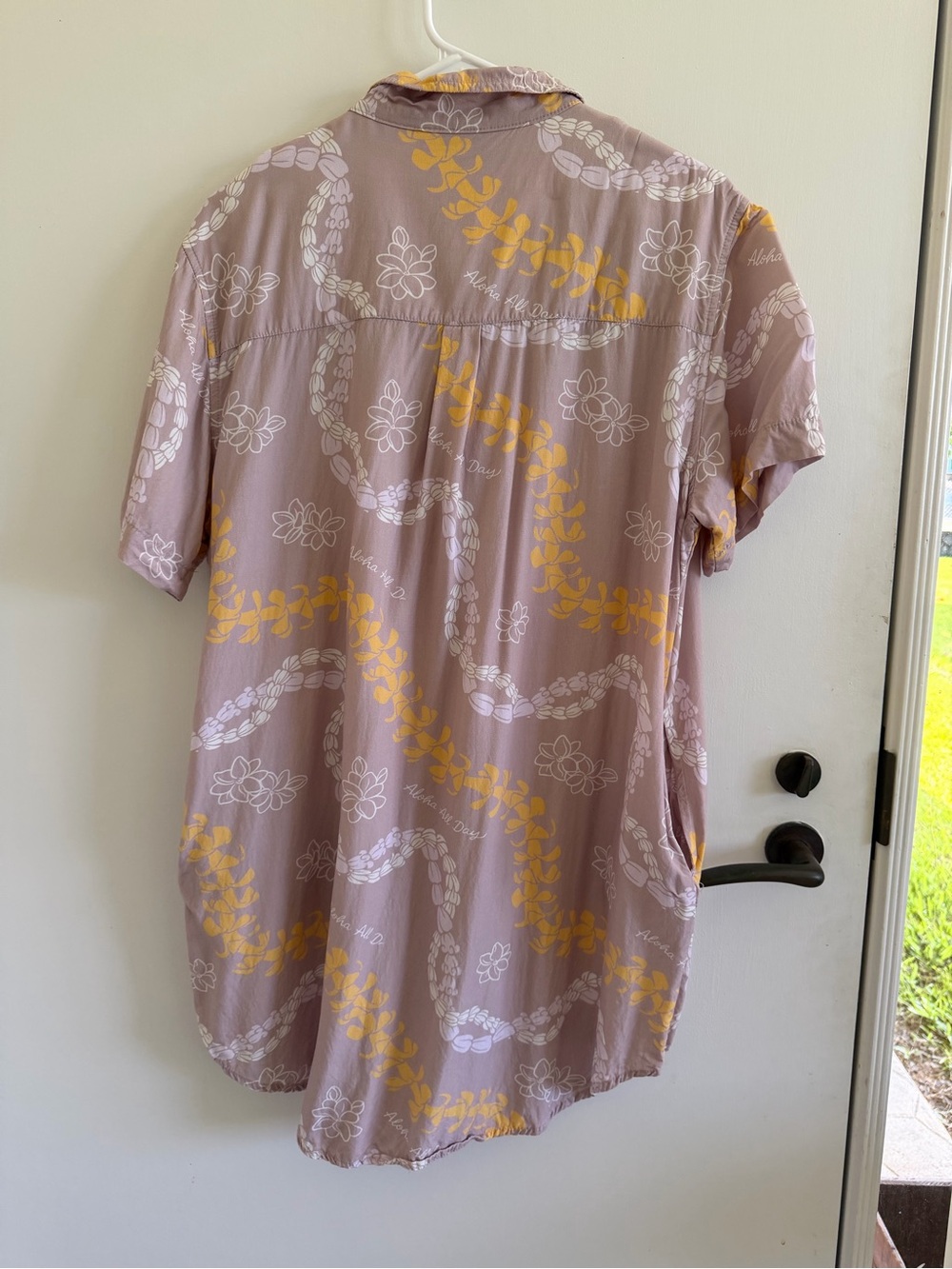 Aloha all day lei shirt dress puakenikeni Hawaii - Picture 2 of 6